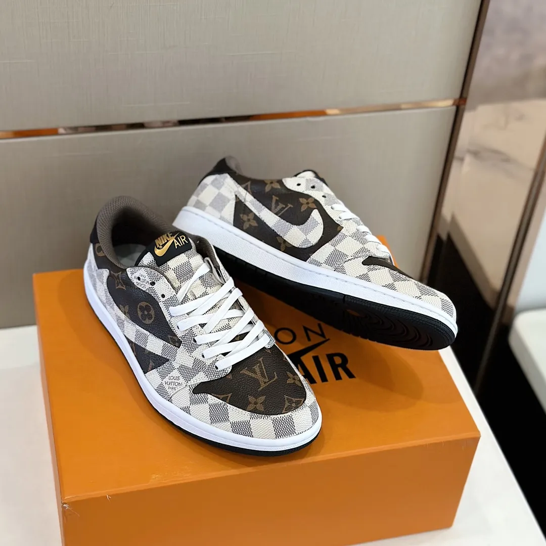 Men's shoes 💰p440 "*OUIS *UITTO* Nike" new original drawer box, co-branded low-top casual sneakers, this sneaker is completely made of denim canvas splicing leather, decorated with Louis Vuitton's iconic monogram and Damierl pattern with natural cowhide piping. The upper of this shoe combines LV’s most classic Monogram and Damier elements, giving it a sense of luxury and recognition! Size: 38-45